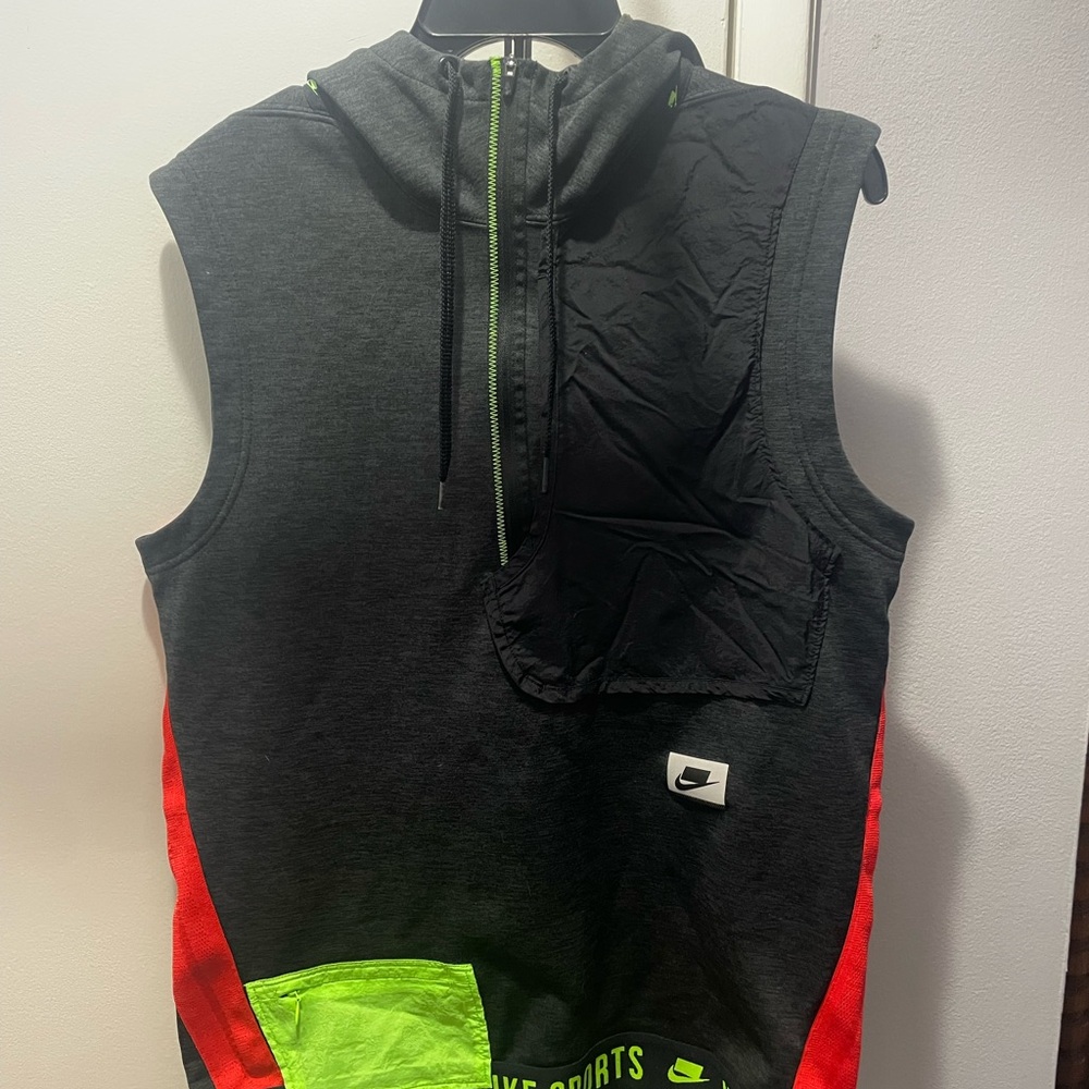 NIKE MENS SIZE S RUNNING VEST fleece Dri Fit Sleeveless Hoodie with Neon Accents
